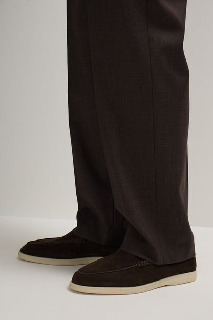 DARK BROWN