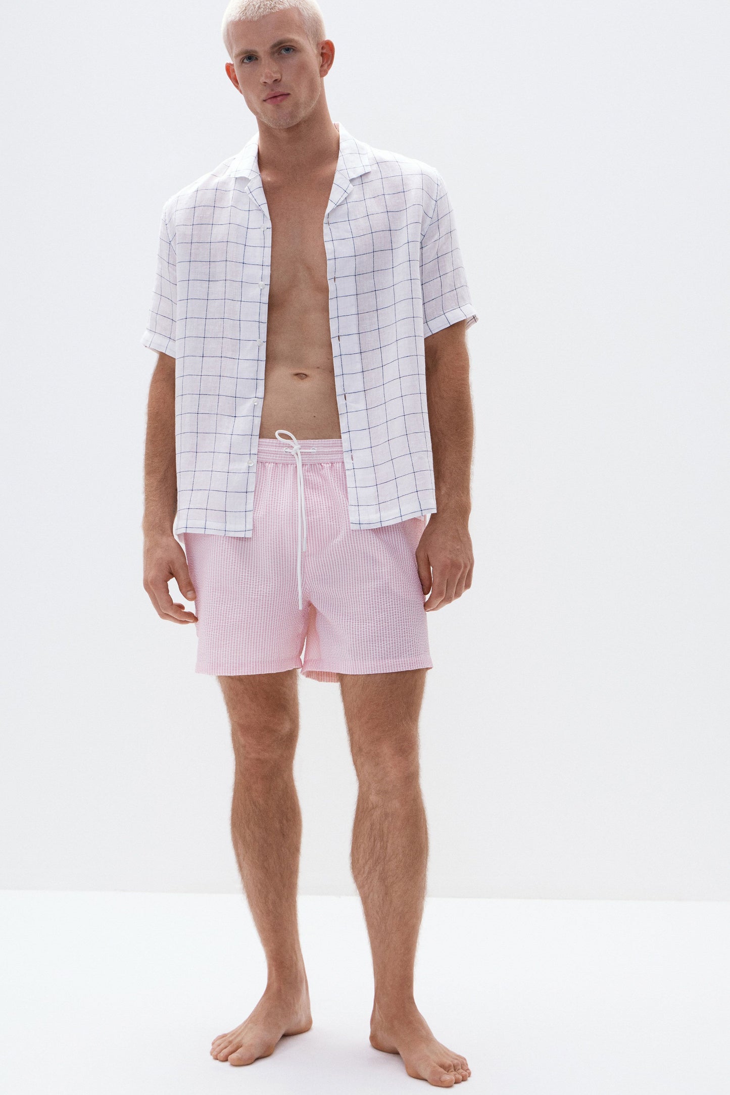 LIGHT PINK