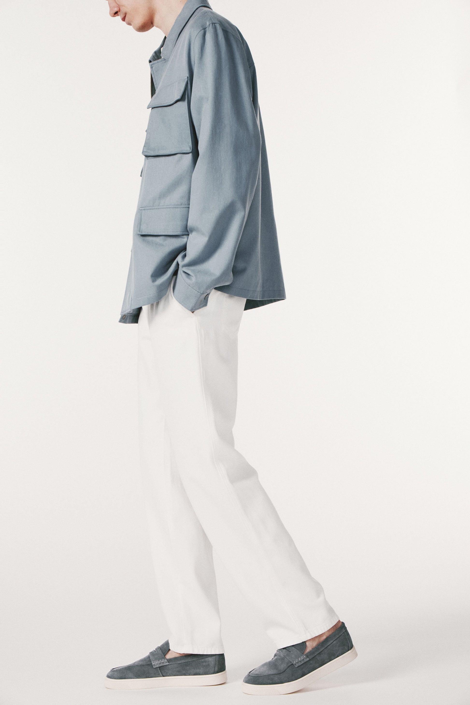 LIGHT BLUE