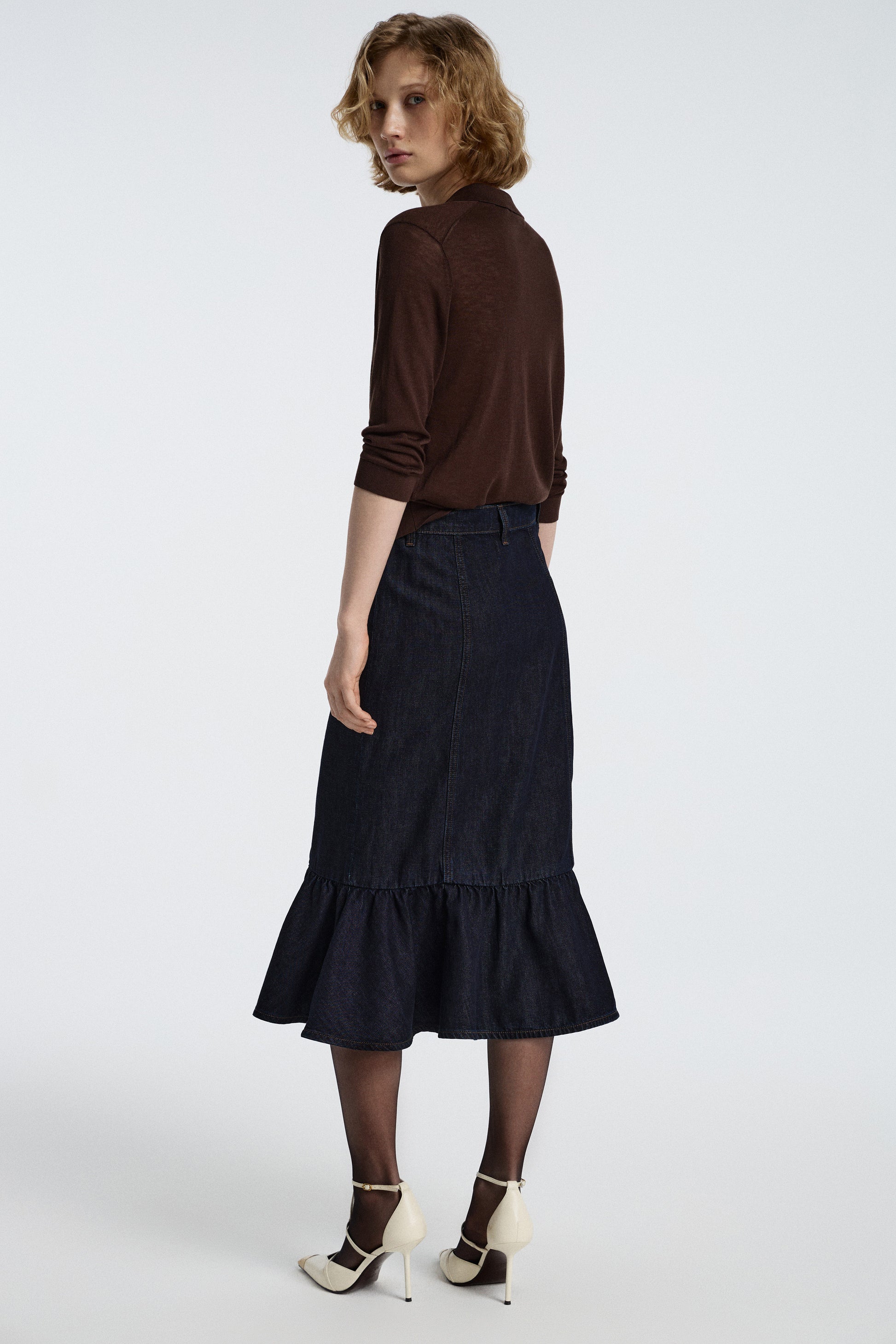 DARK BLUE