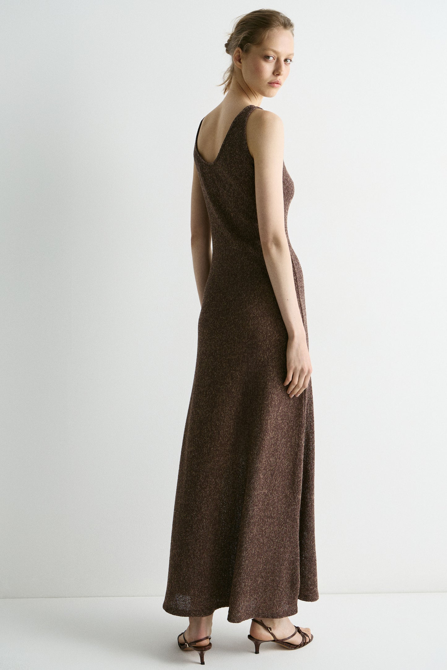 BROWN MELANGE