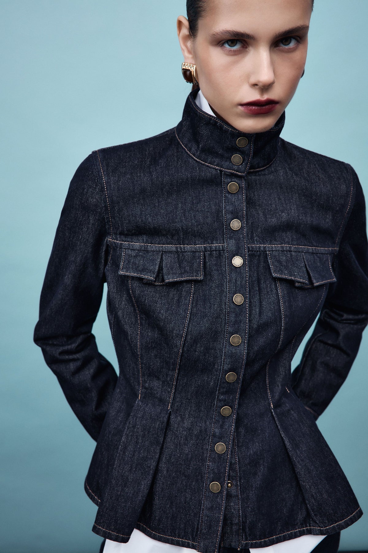 DARK BLUE