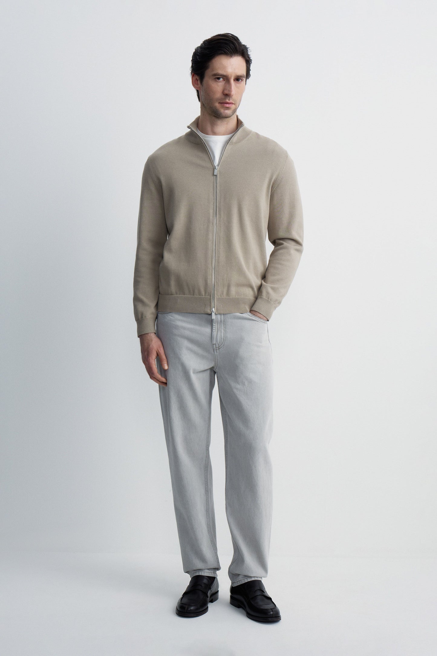 LIGHT KHAKI