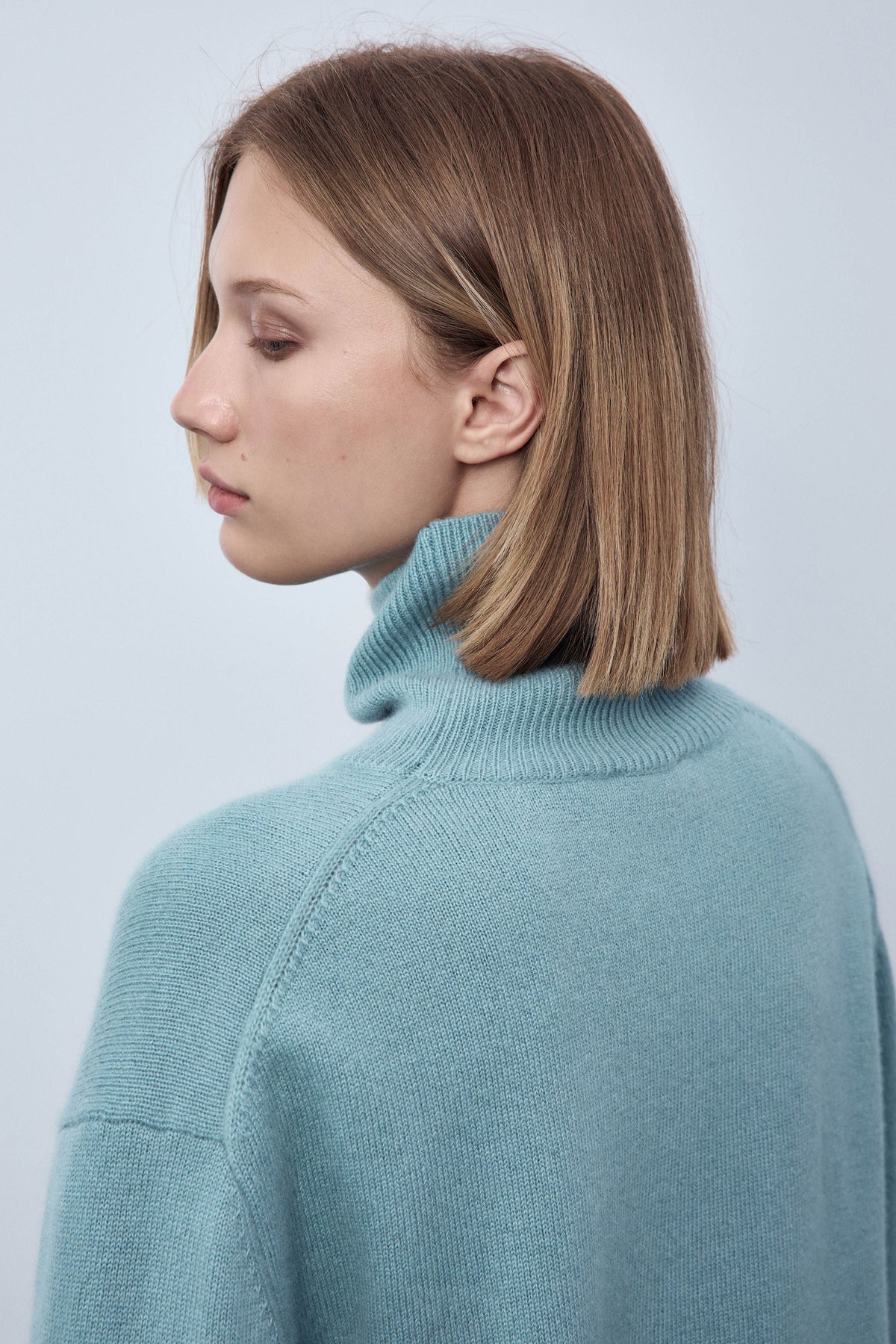 MINERAL BLUE