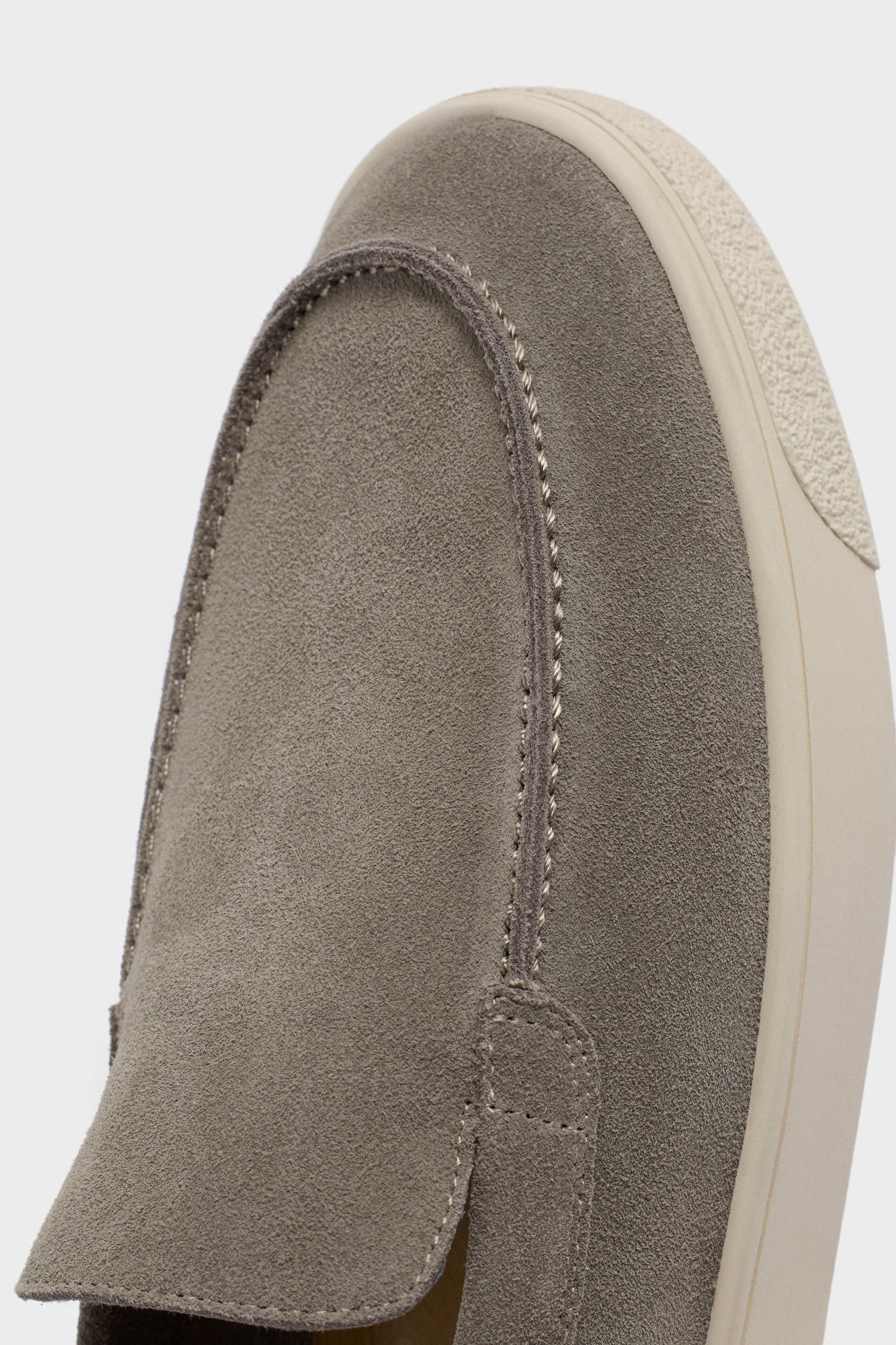 GREY BEIGE