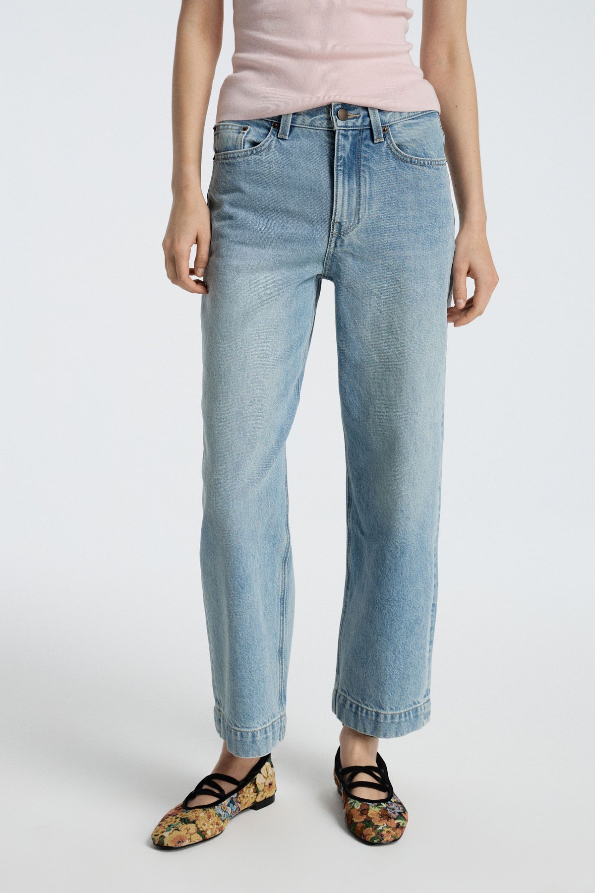 VINTAGE BLUE