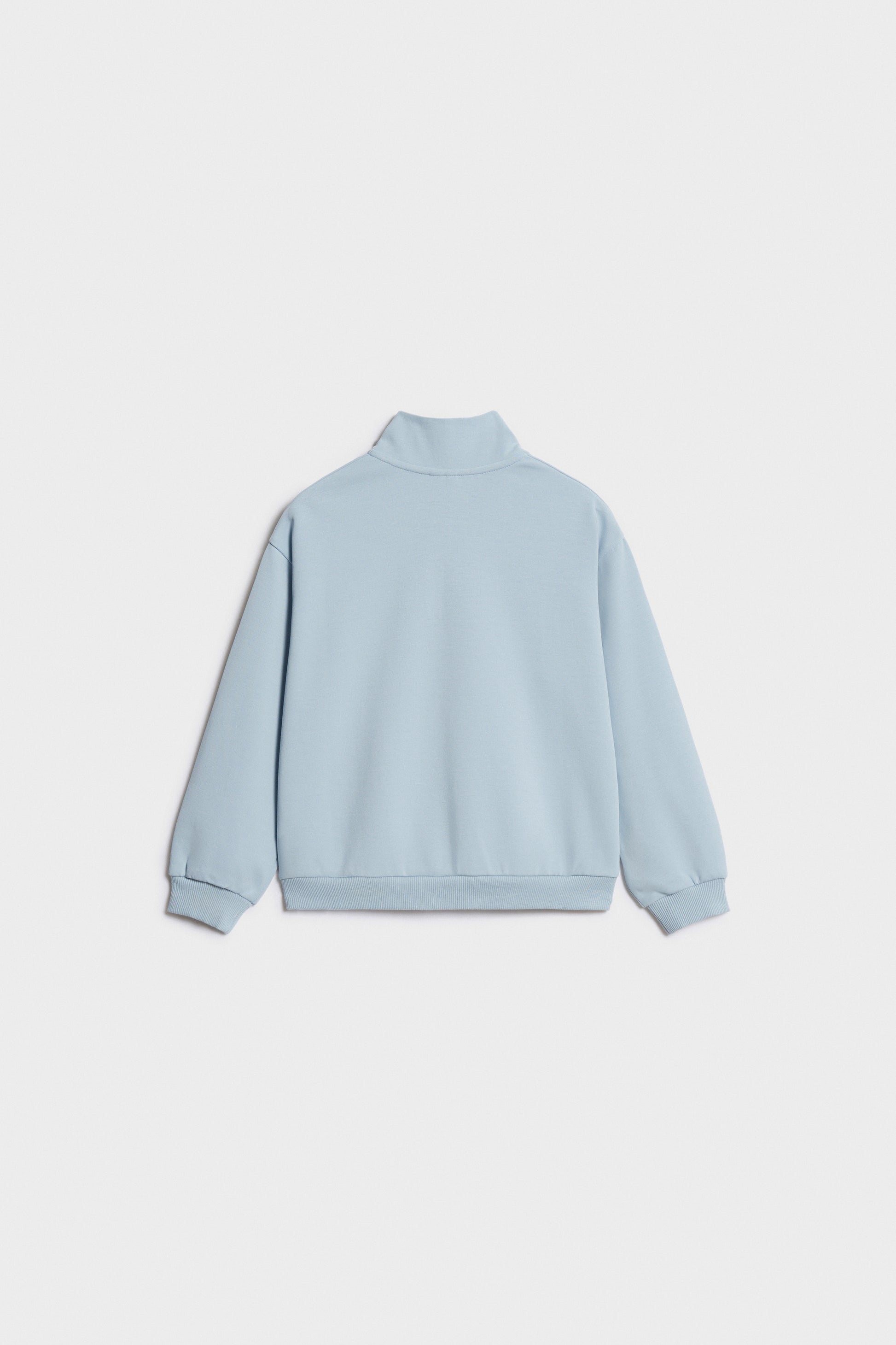 GREY BLUE