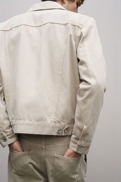 LIGHT BEIGE