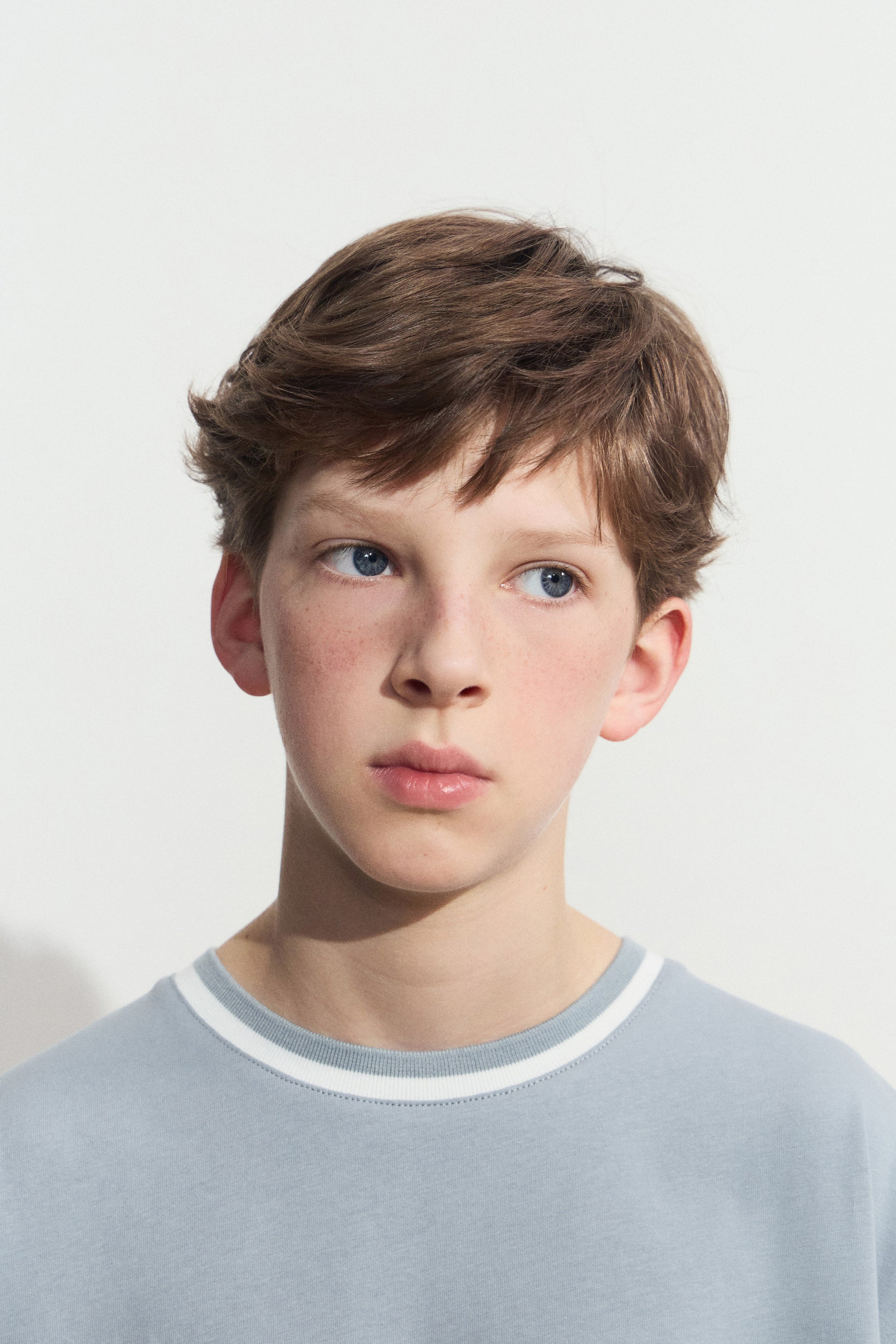 GREY BLUE