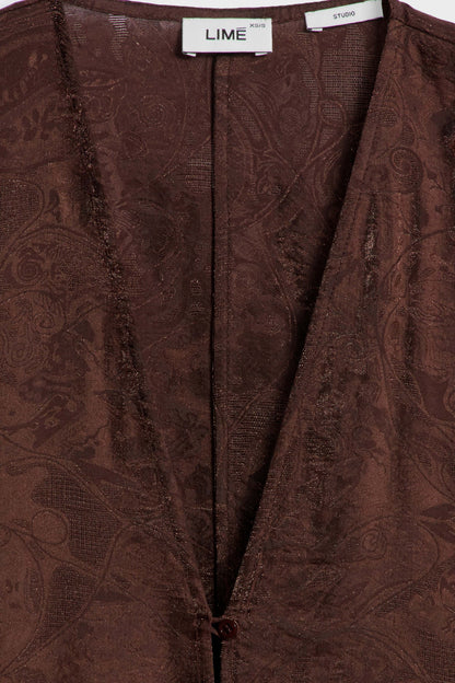 DARK BROWN