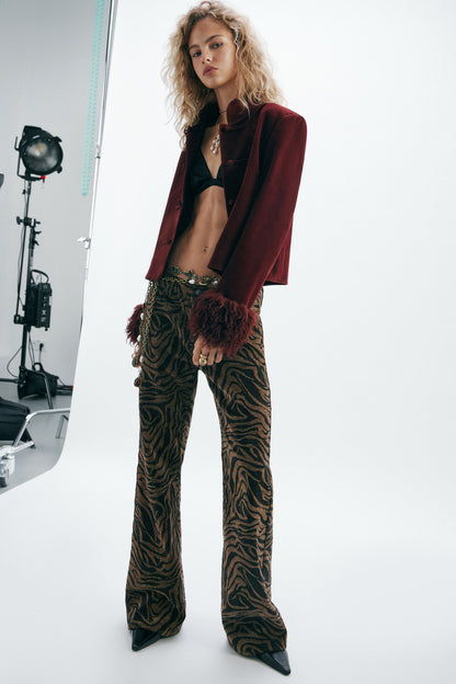 DARK RED