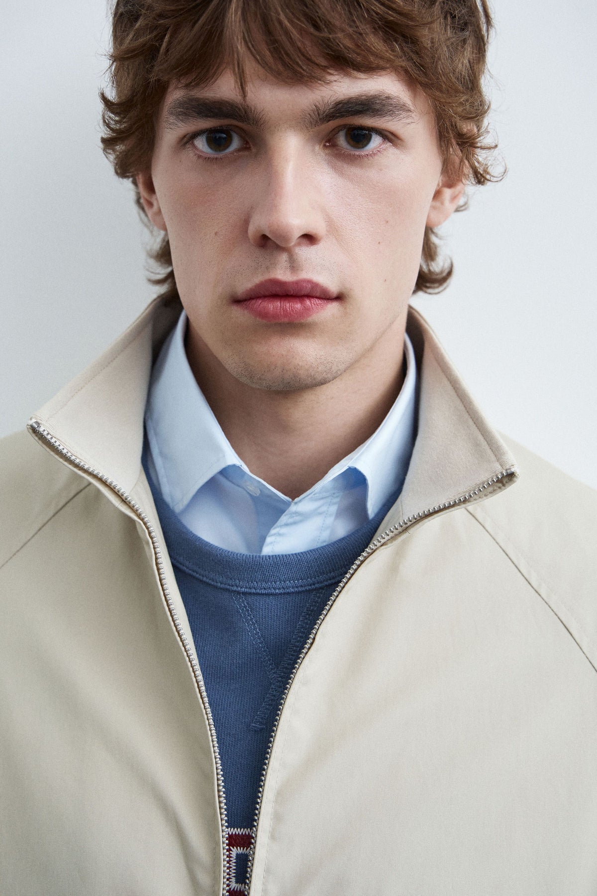 LIGHT KHAKI