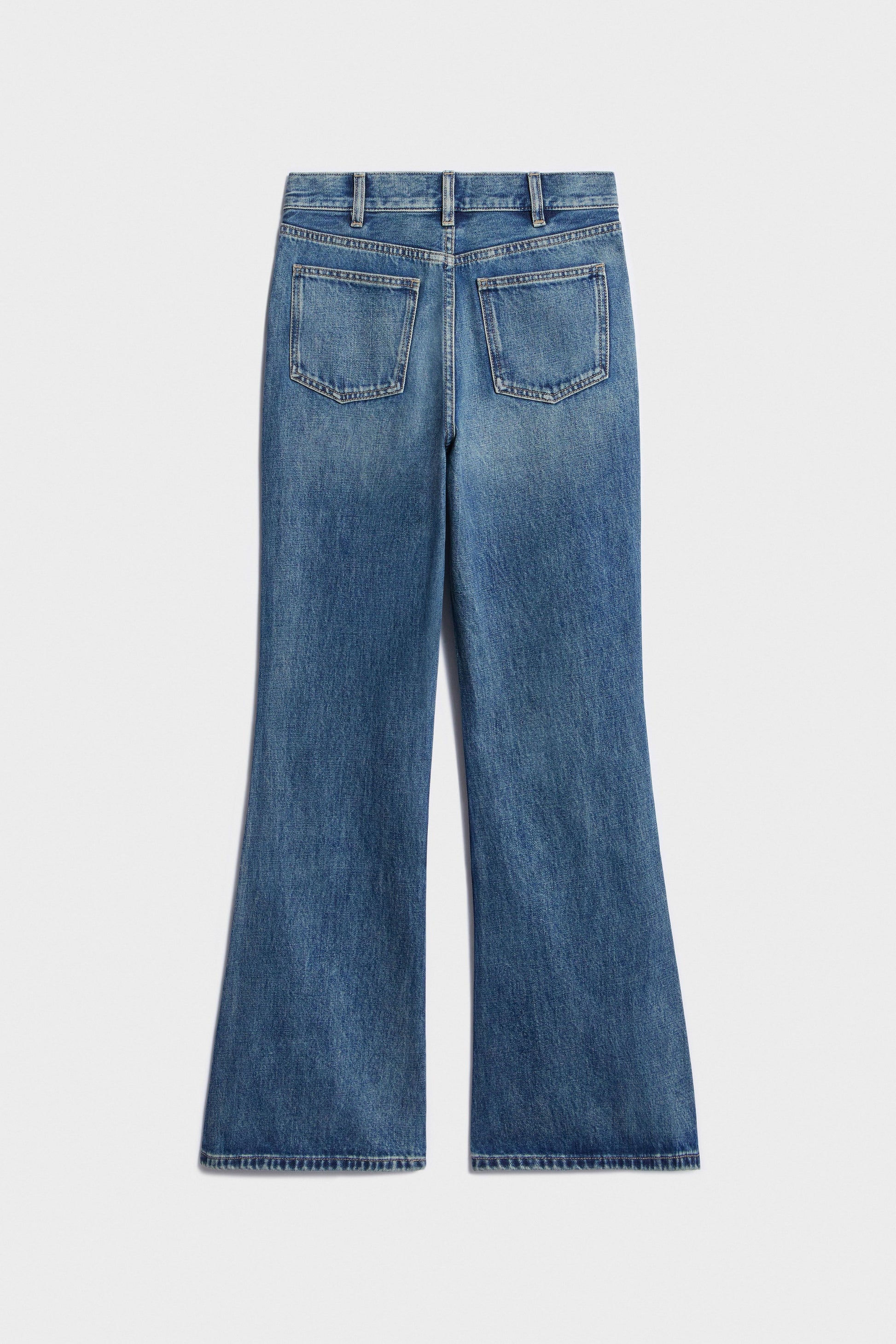 VINTAGE BLUE
