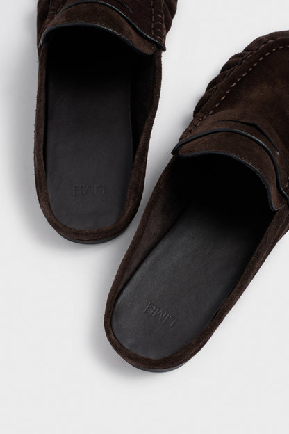 DARK BROWN