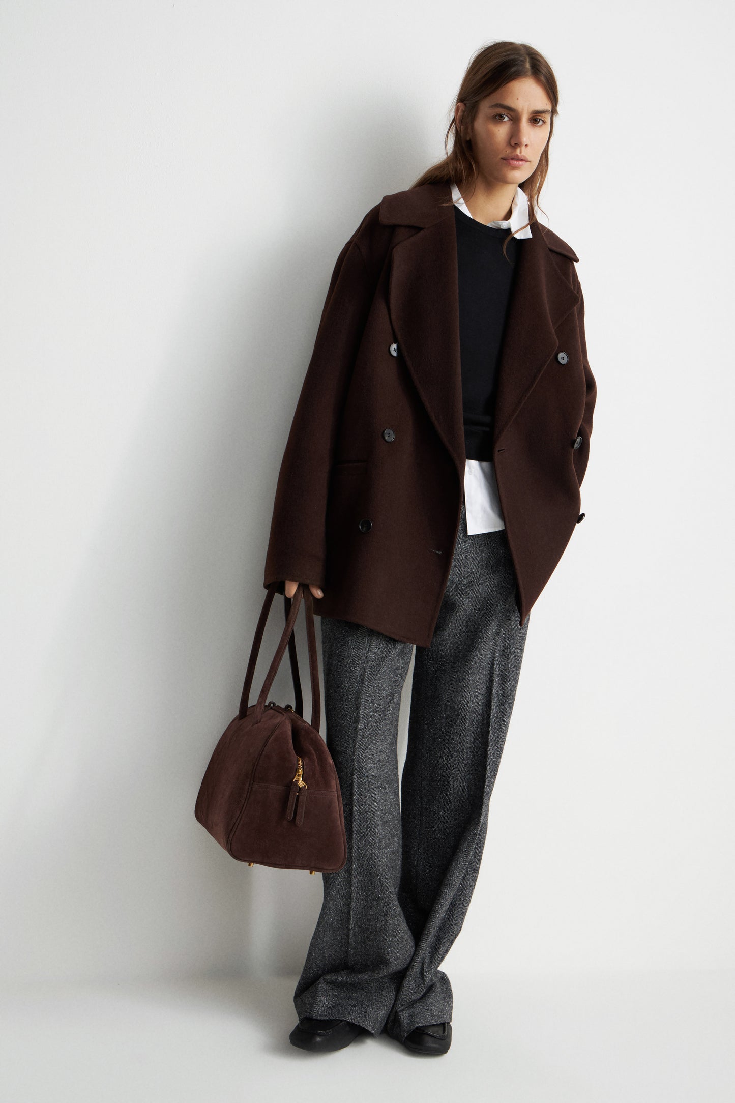 DARK BROWN