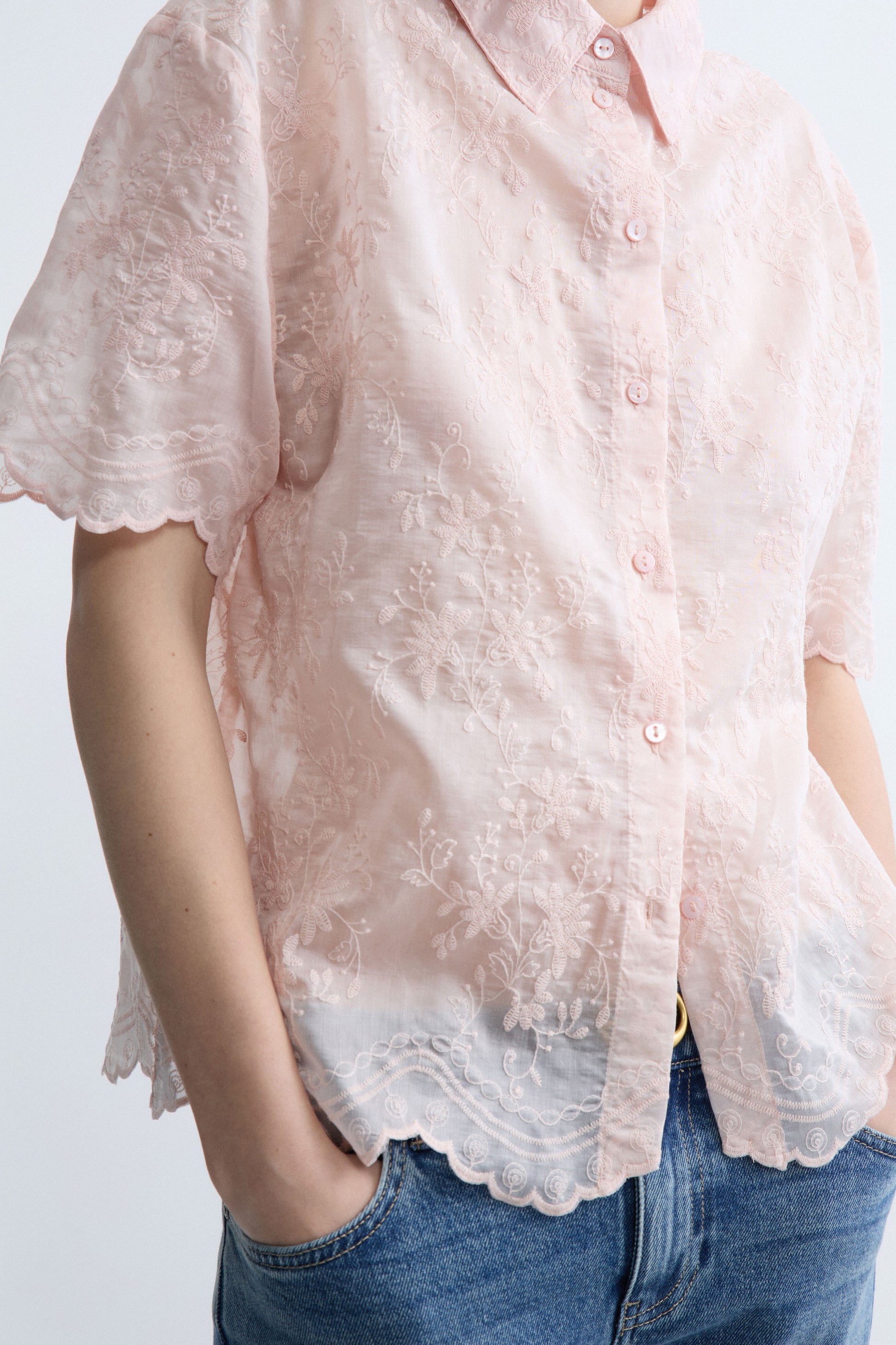 LIGHT PINK