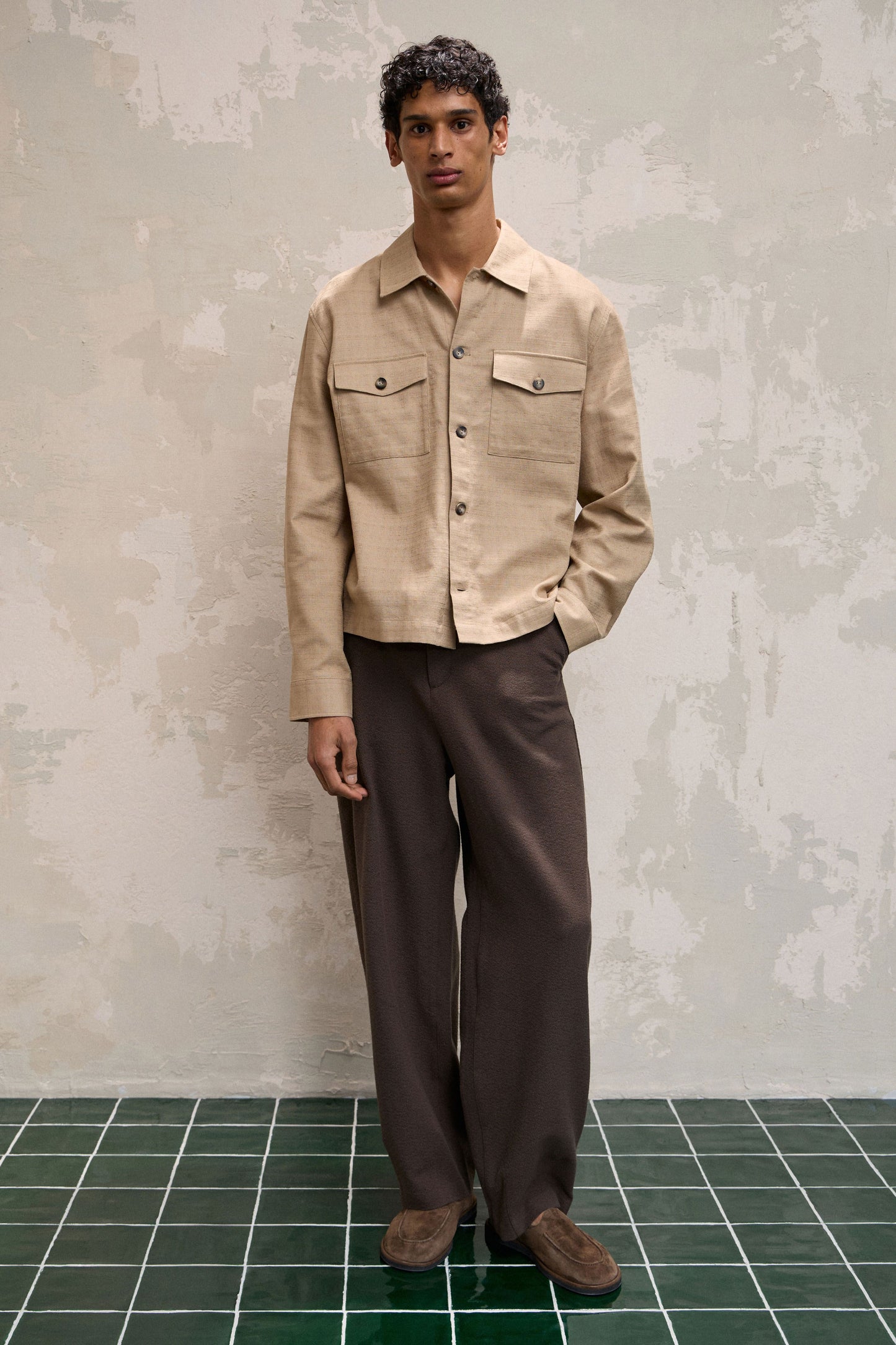DARK BEIGE