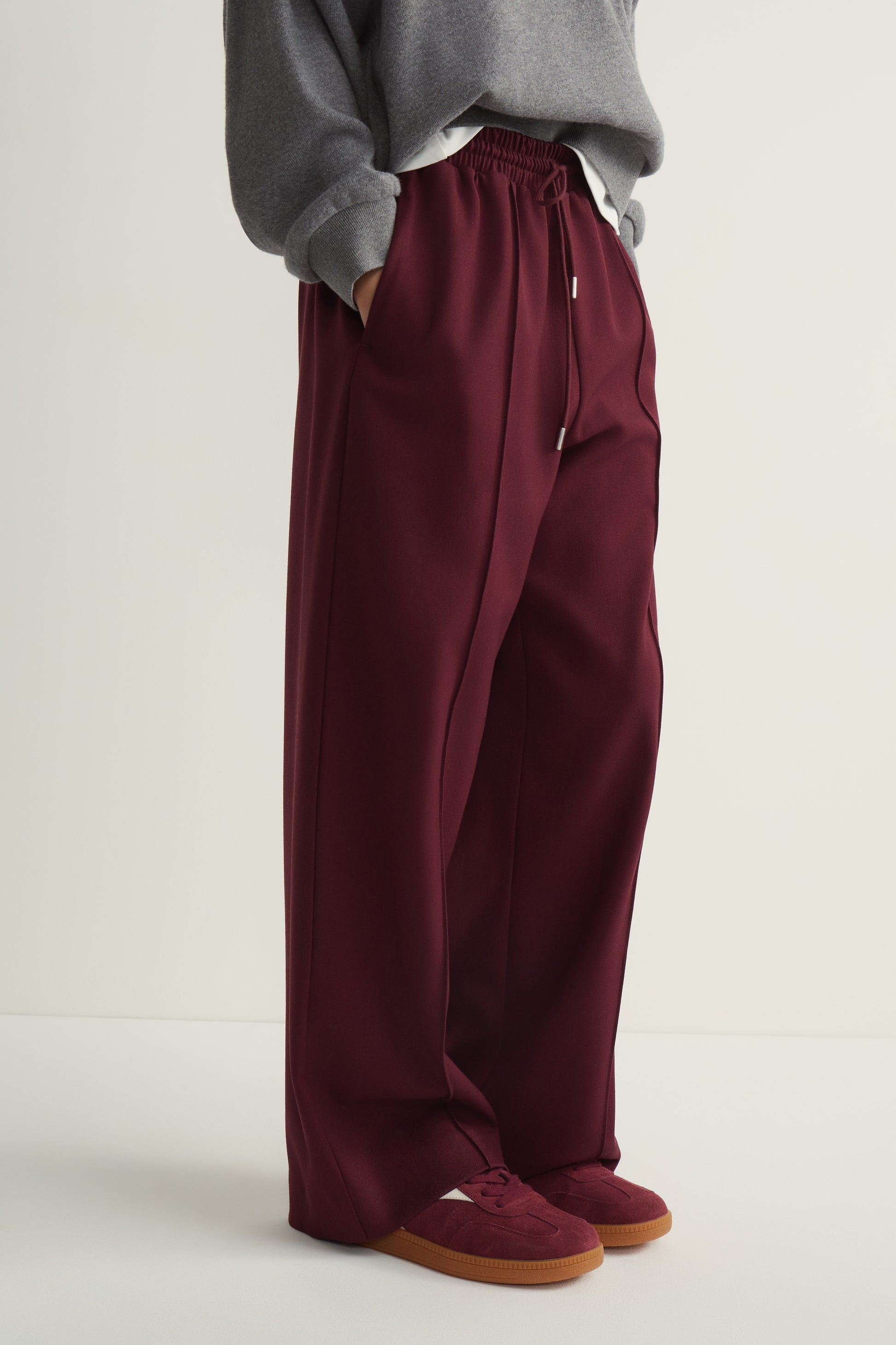 DARK RED