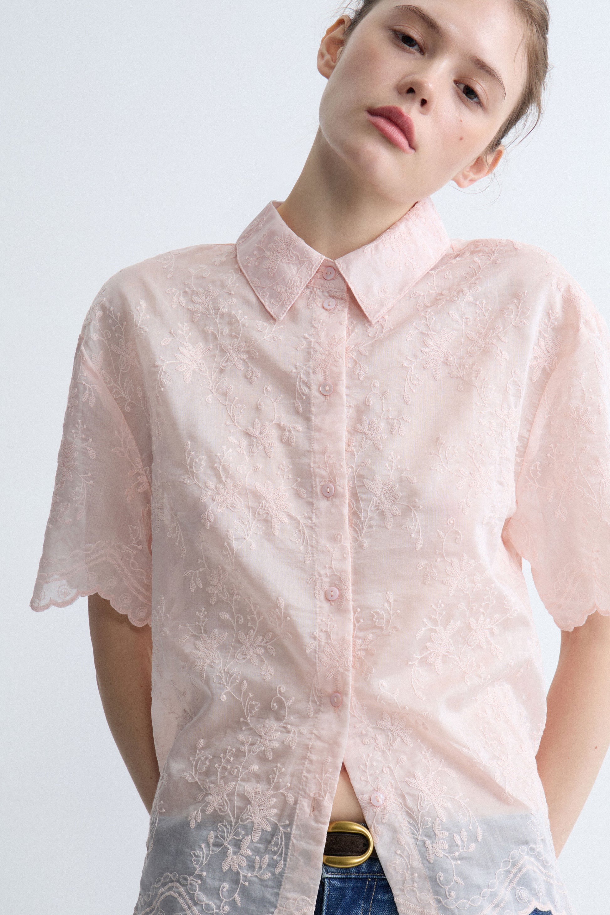 LIGHT PINK