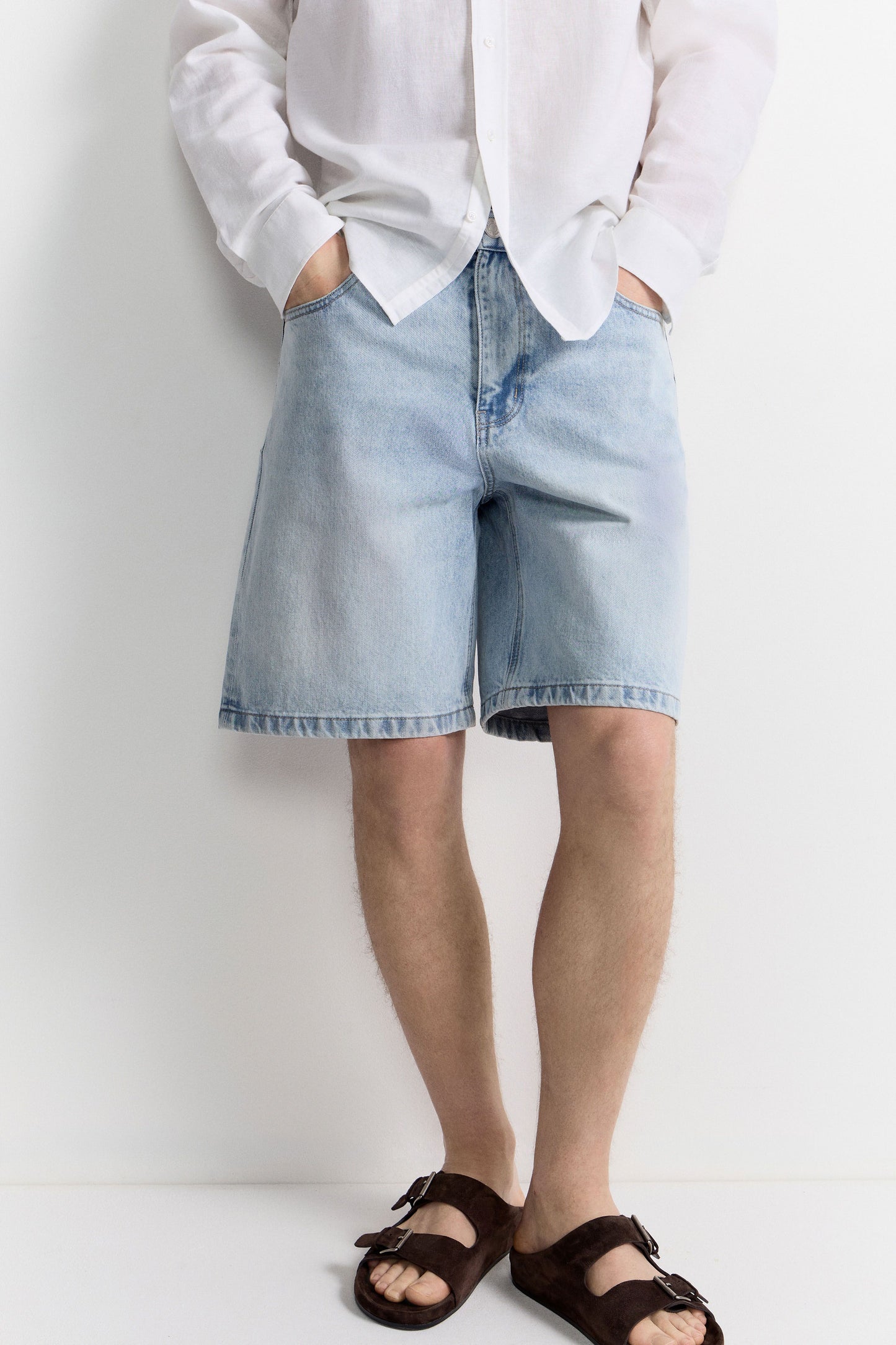 LIGHT BLUE