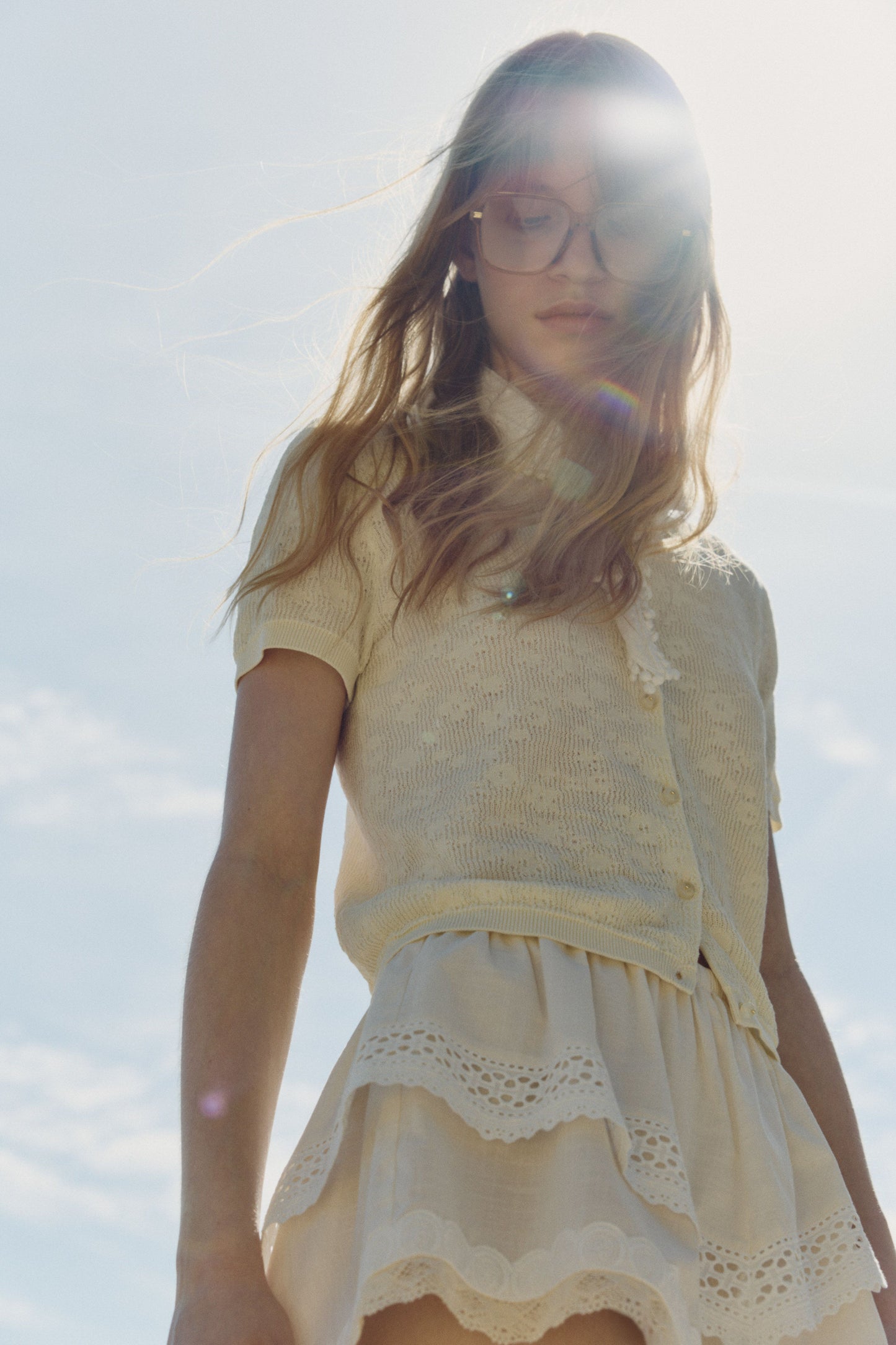 LIGHT BEIGE