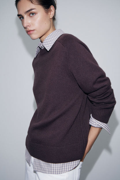 DARK BROWN