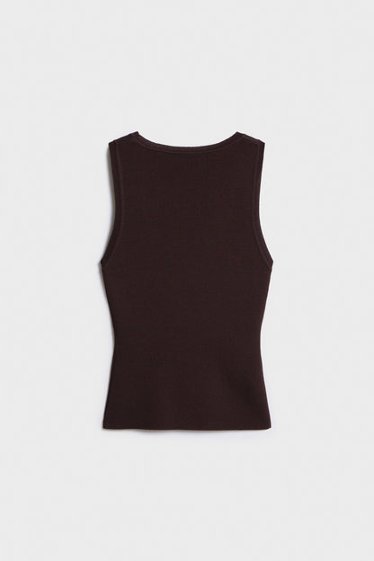 DARK BROWN