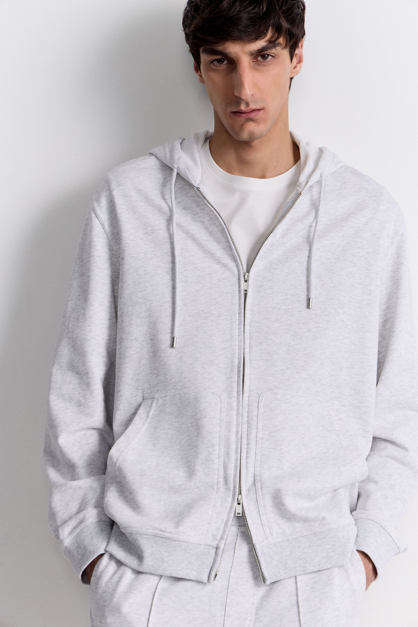 LIGHT GREY MELANGE