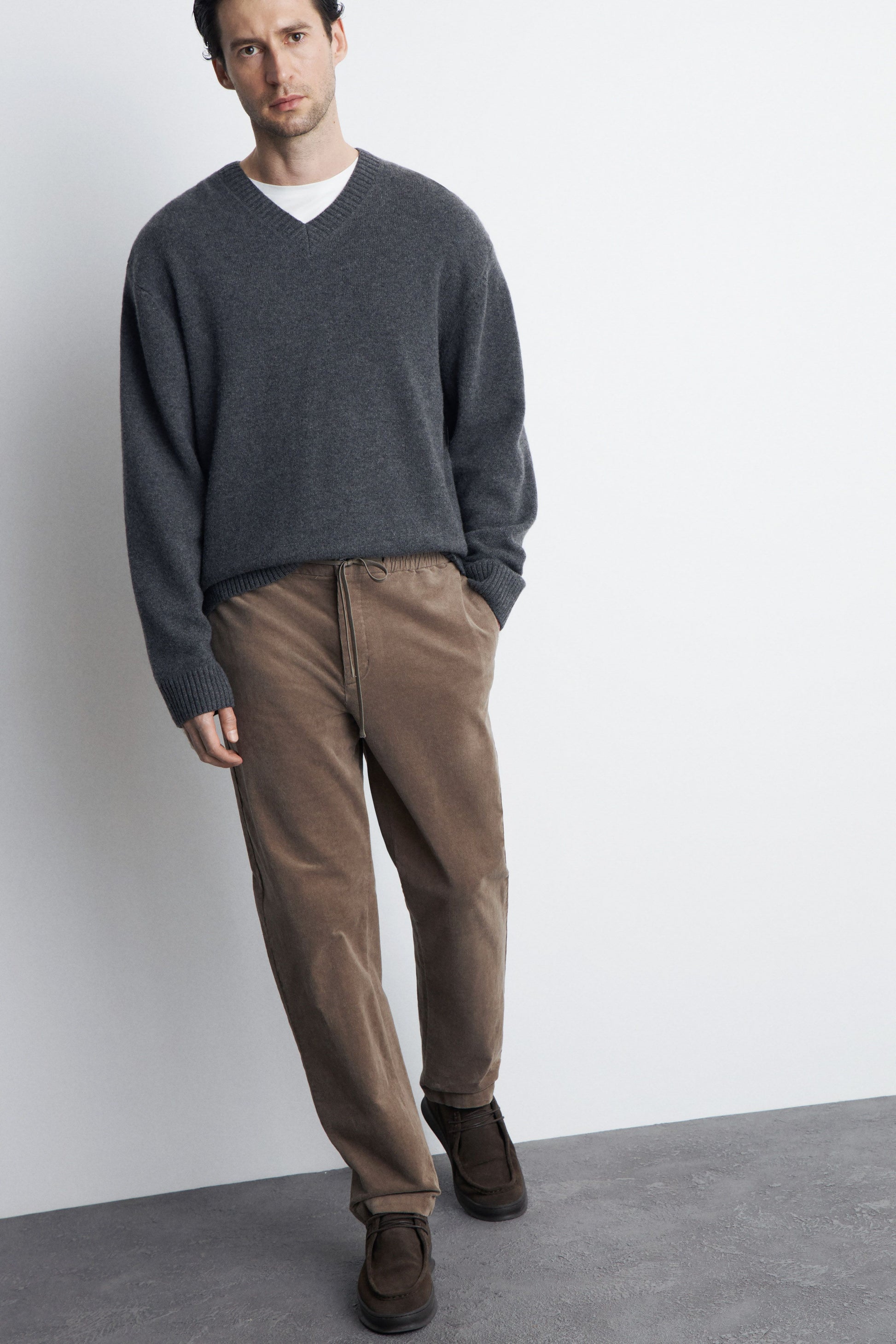 GRAY BROWN