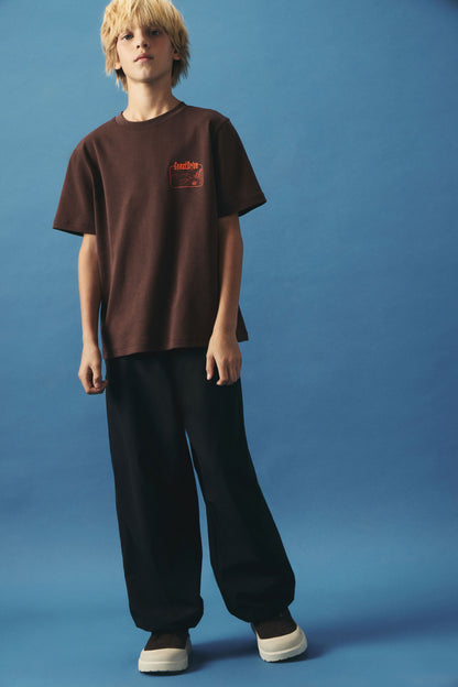 DARK BROWN