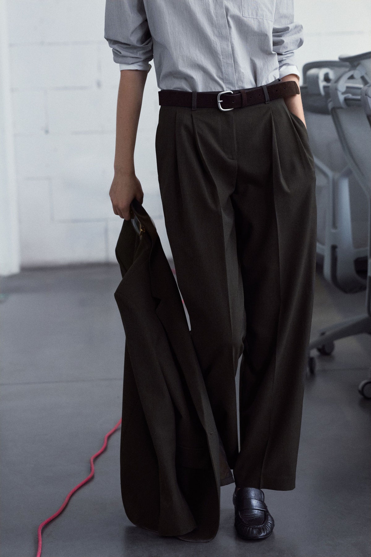 DARK KHAKI