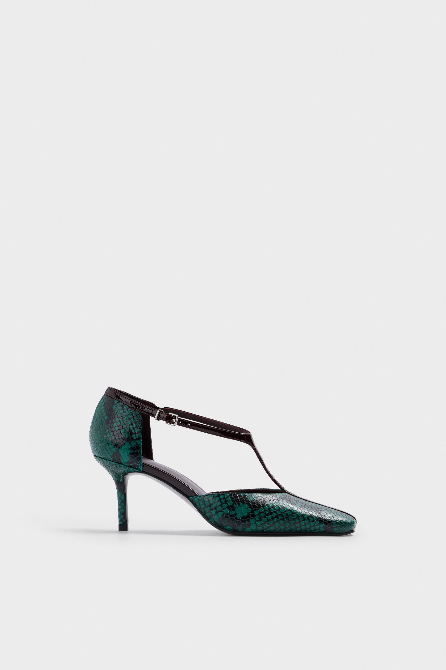 DARK GREEN