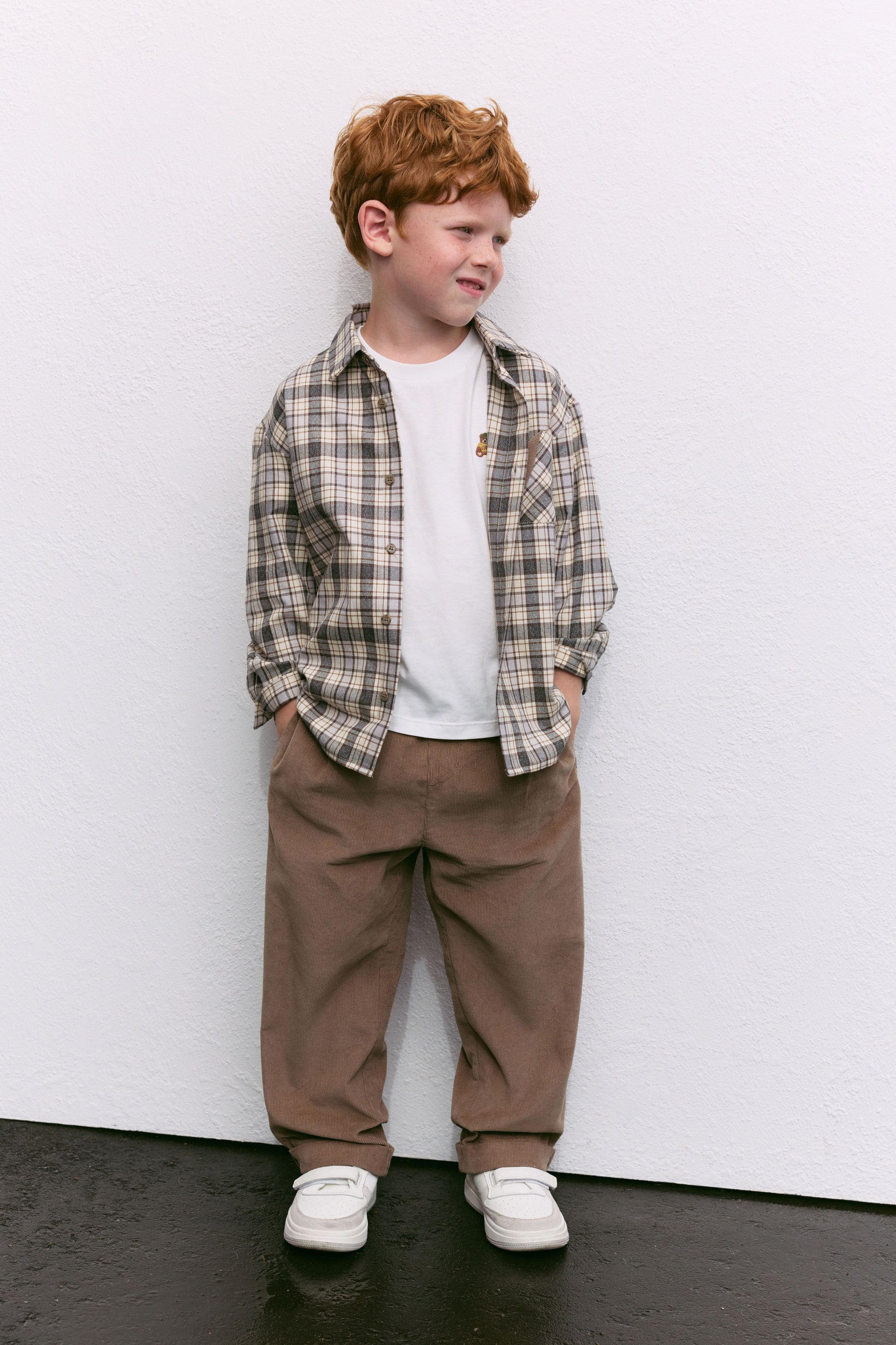 GREY BEIGE