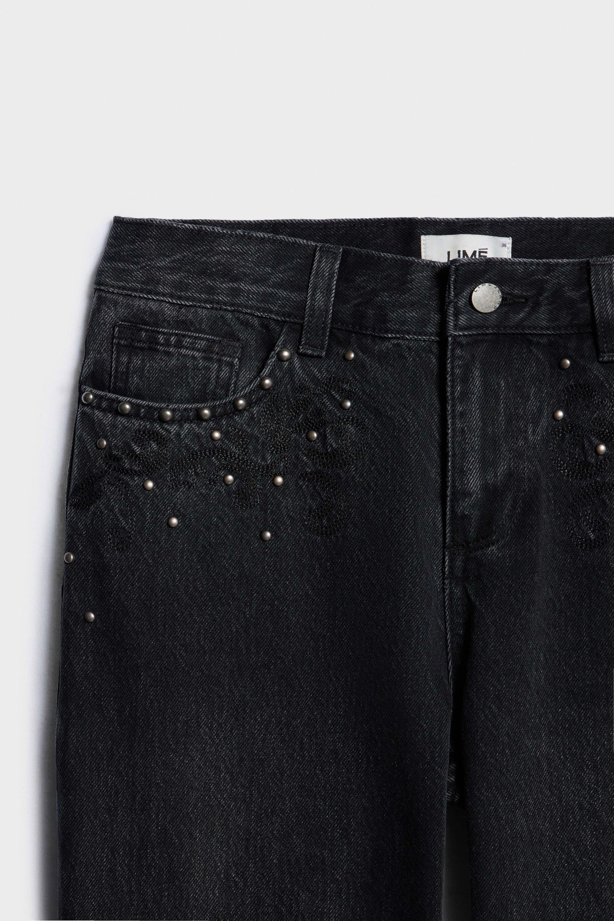 WASHED BLACK