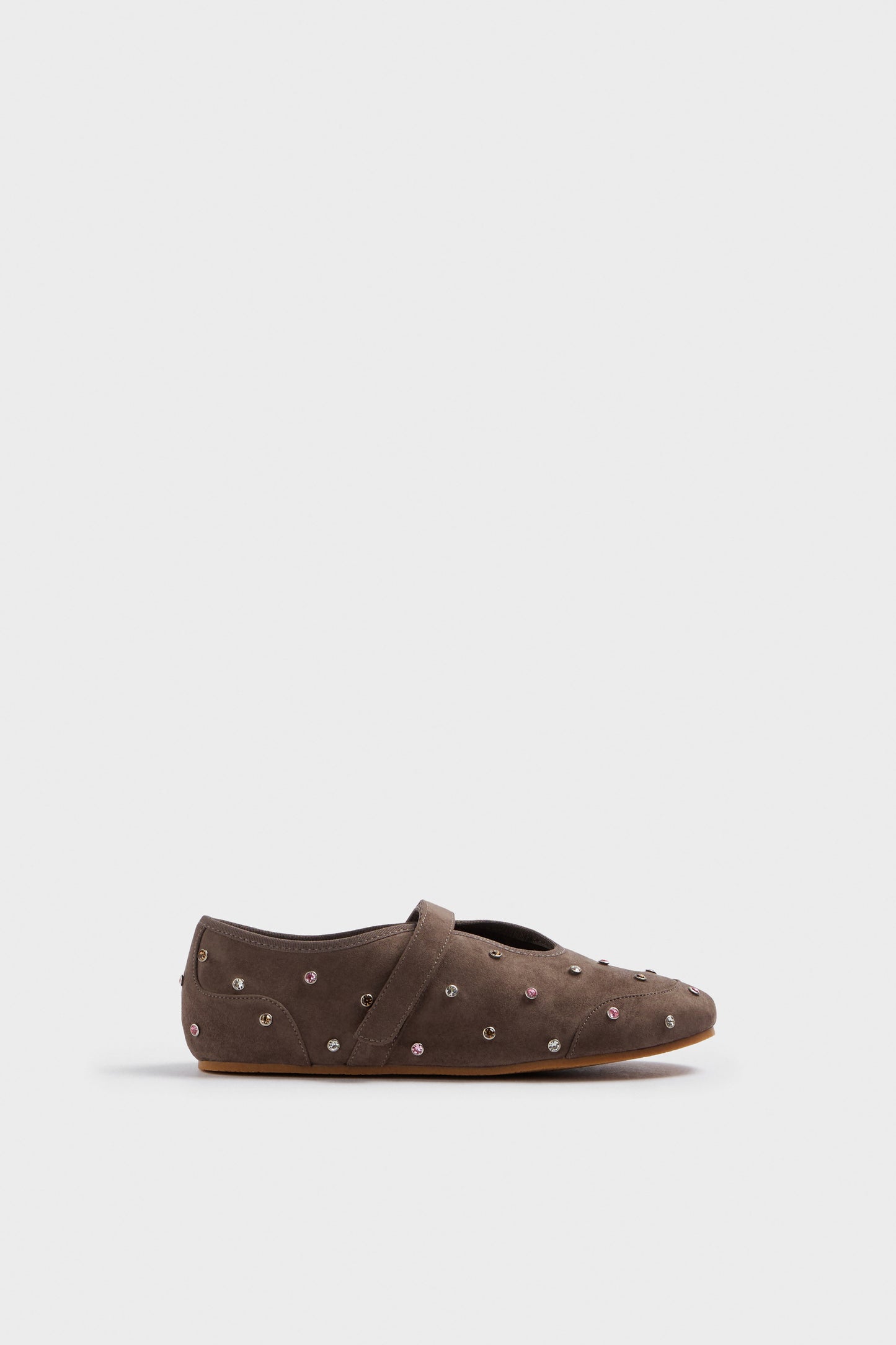GRAY BROWN