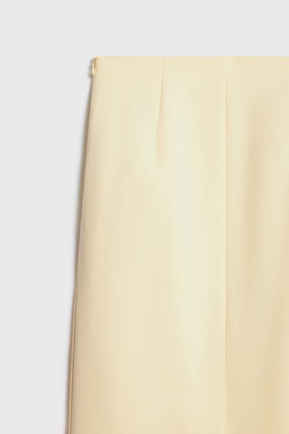 LIGHT YELLOW