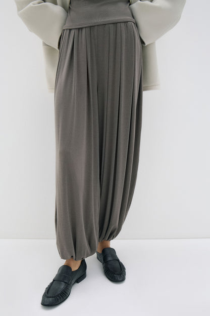 GRAY BROWN