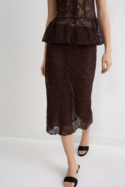 DARK BROWN