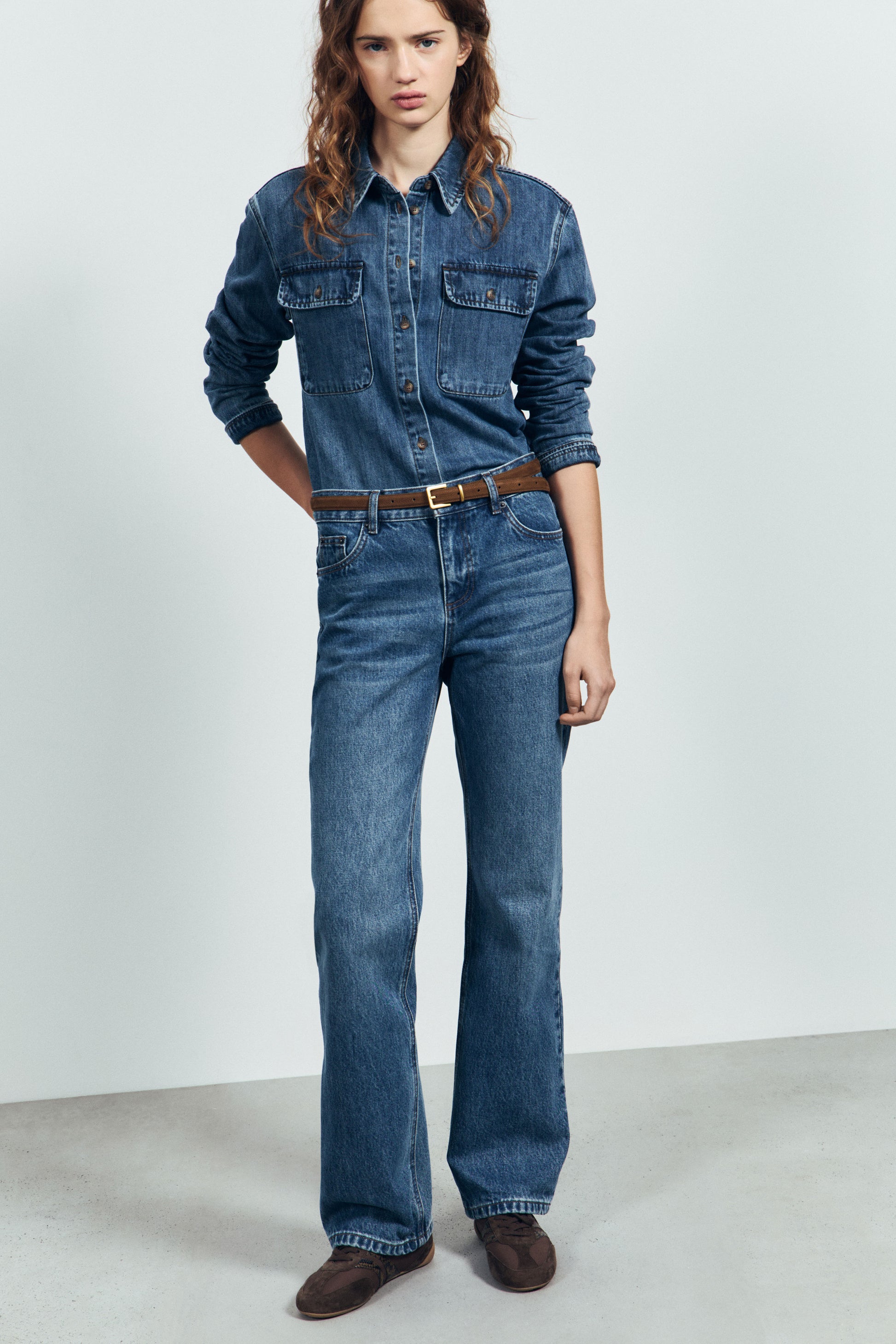 VINTAGE BLUE