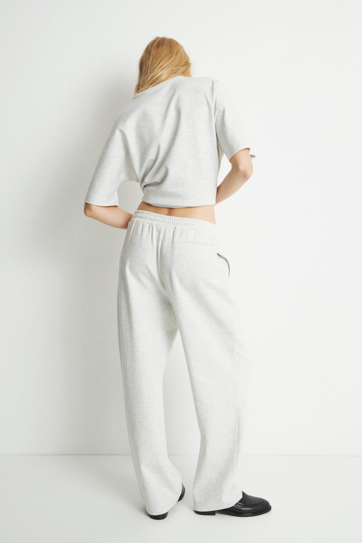 LIGHT GREY MELANGE