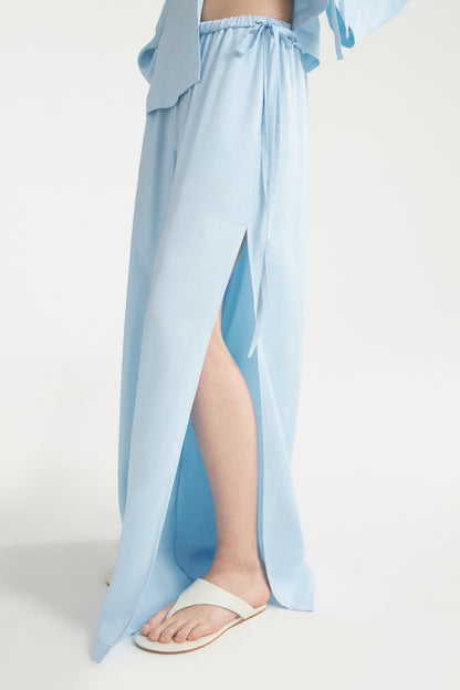 LIGHT BLUE