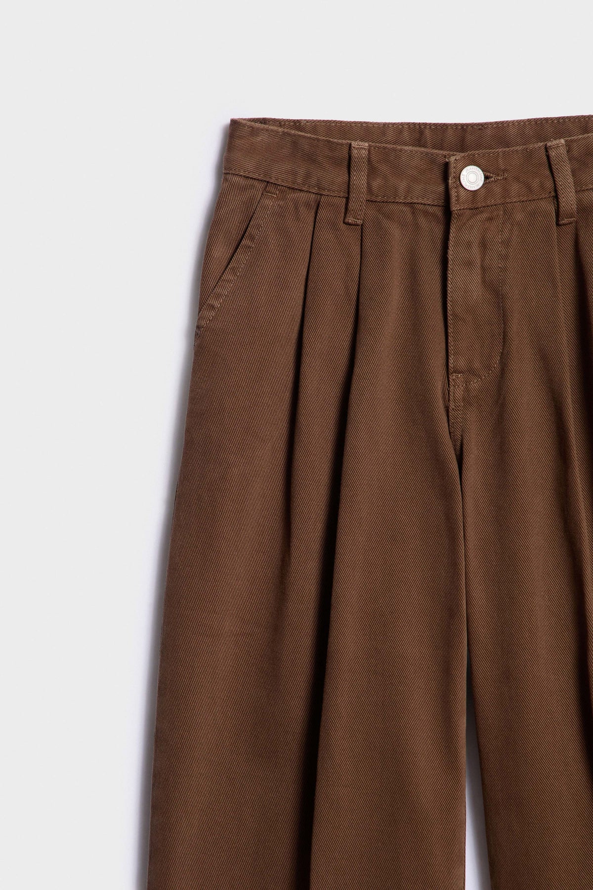 GRAY BROWN