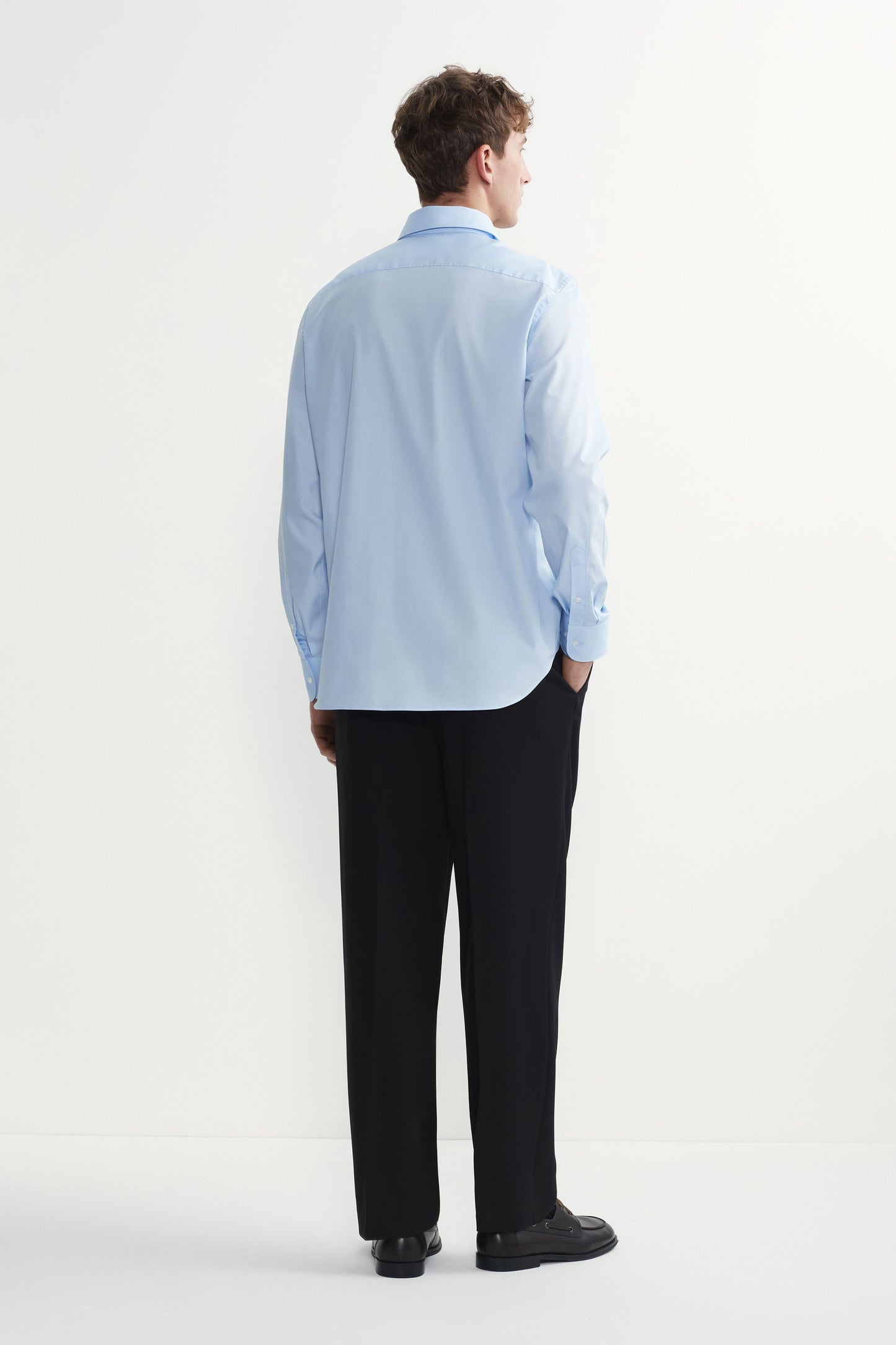 LIGHT BLUE