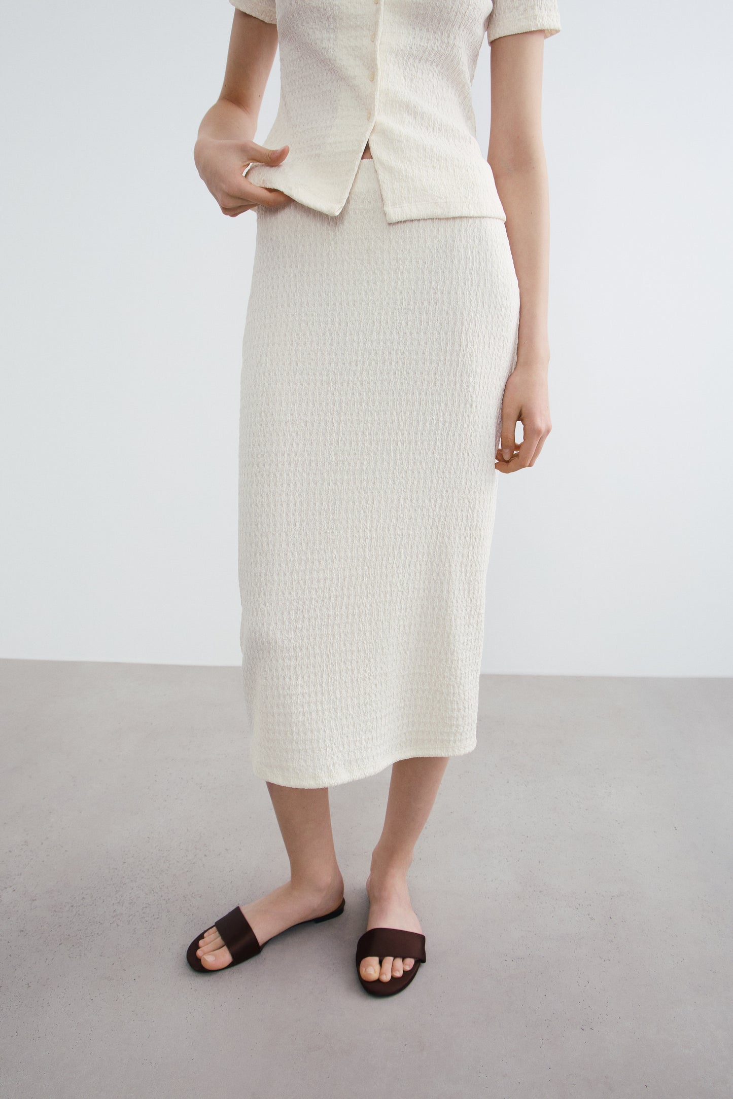 IVORY