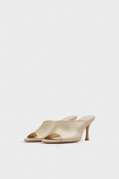 LIGHT BEIGE