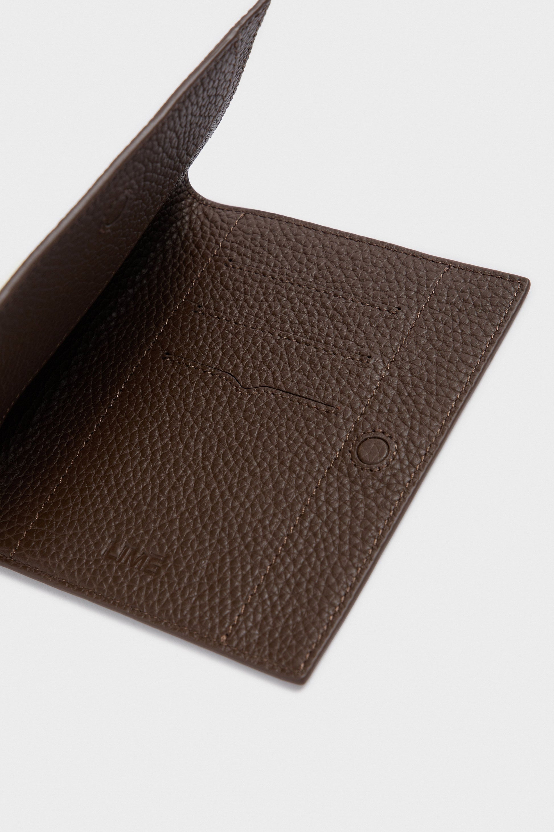 DARK BEIGE