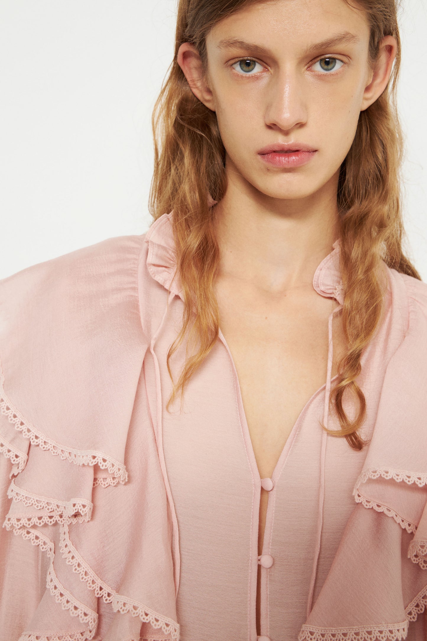 LIGHT PINK