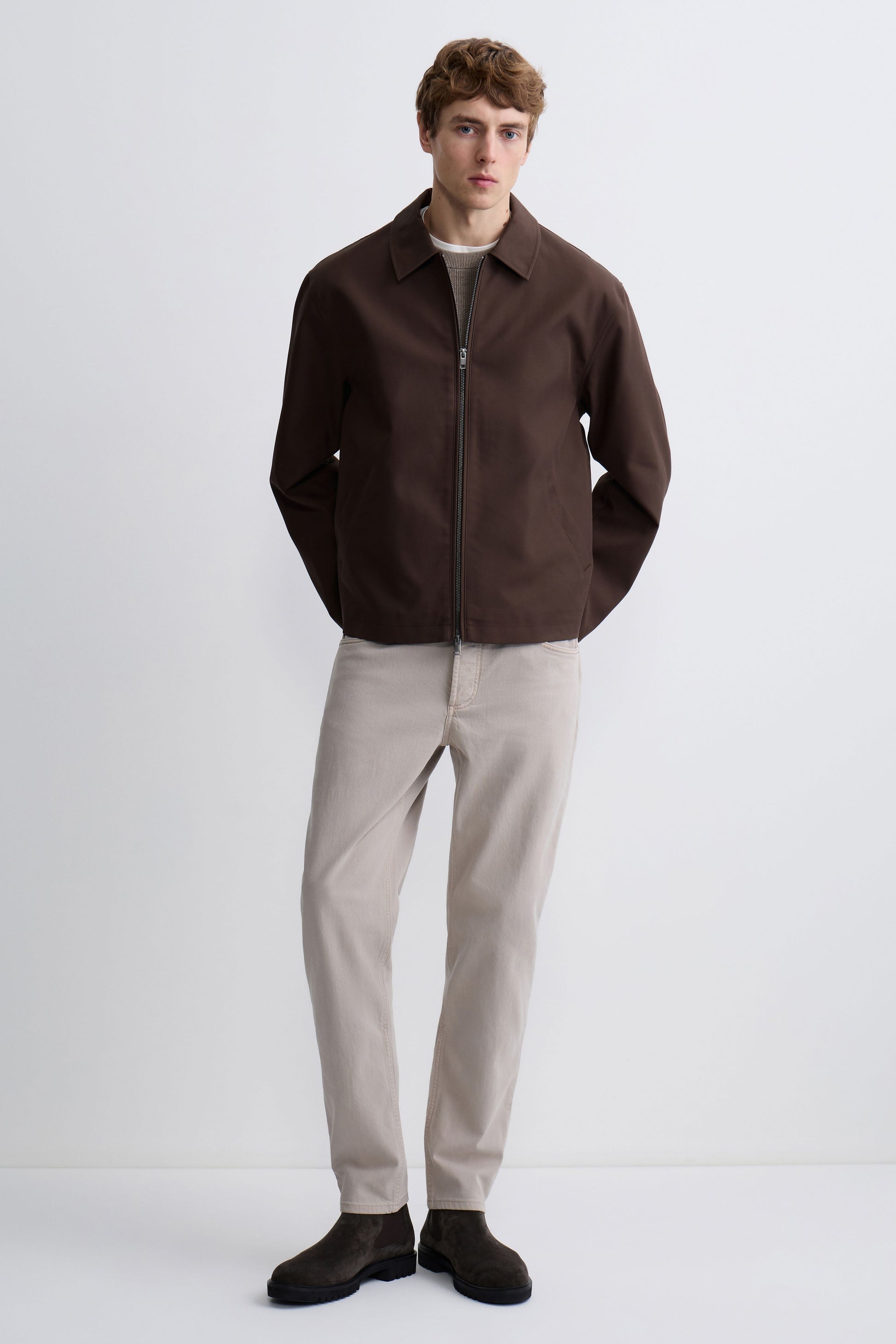 DARK BROWN