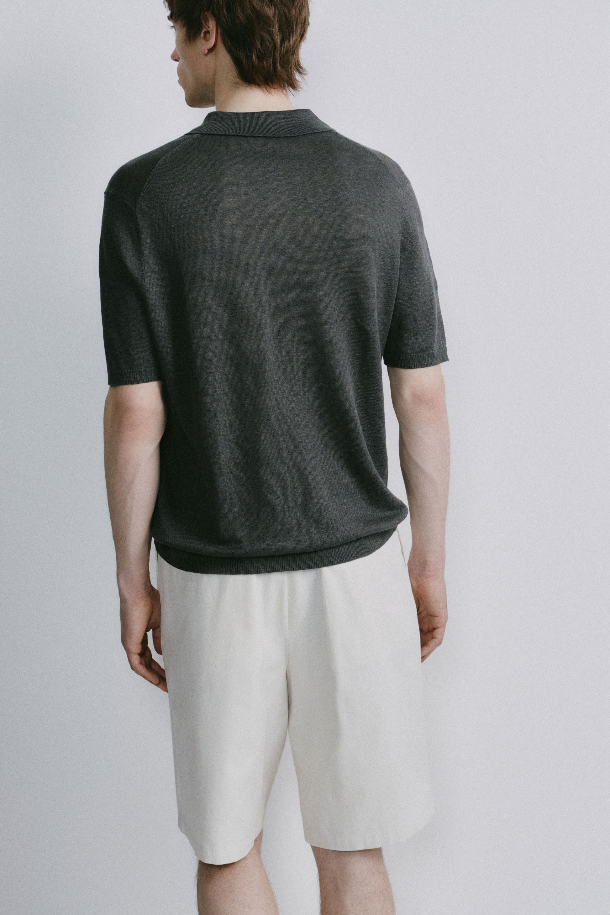DARK GREY