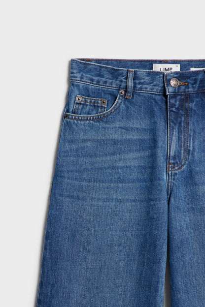 SEA BLUE